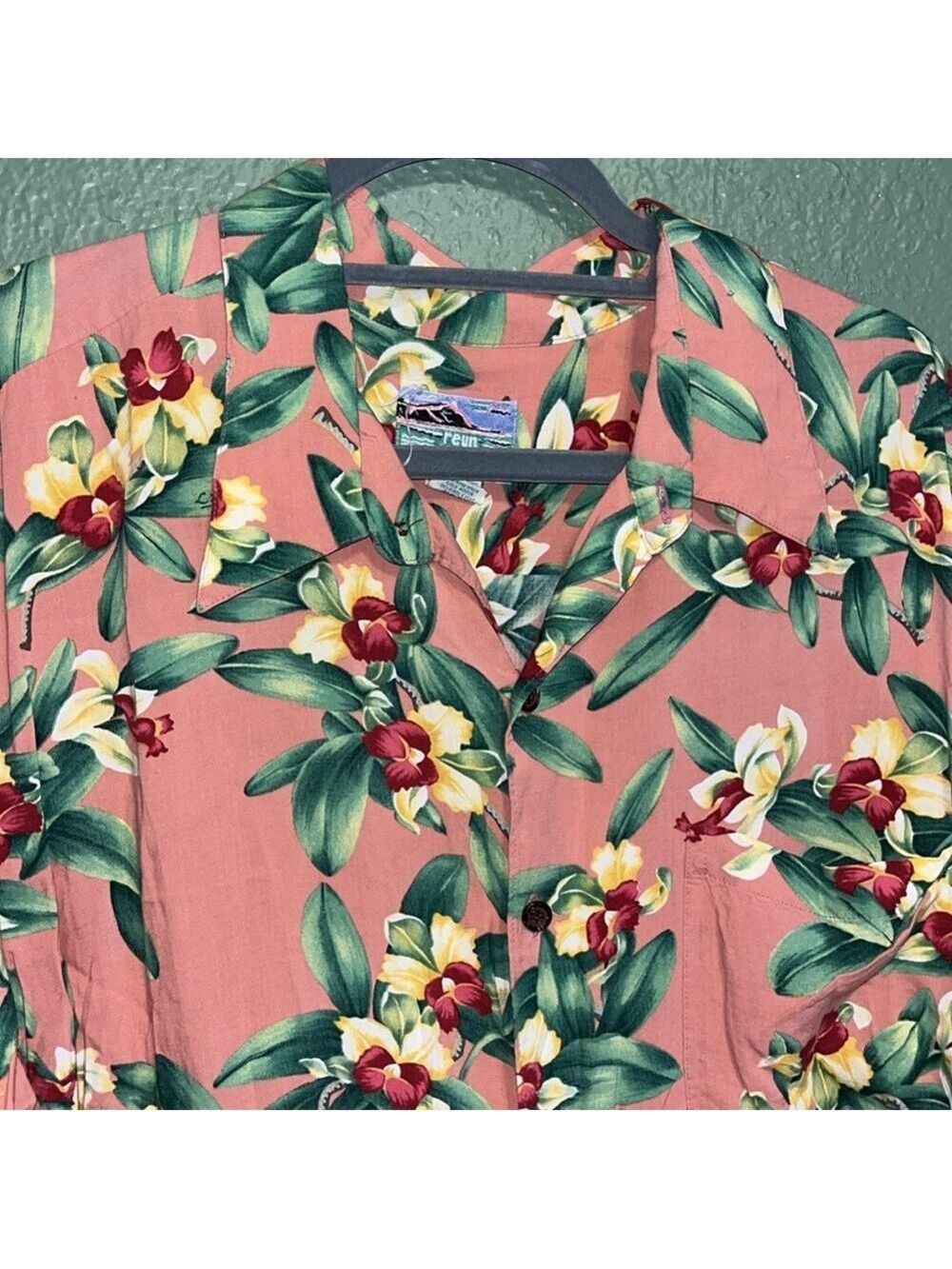 Vintage Hawaiian Floral Rayon Camp Shirt Hawaii Tropical Shirt Reyn Spooner - Picture 5 of 6